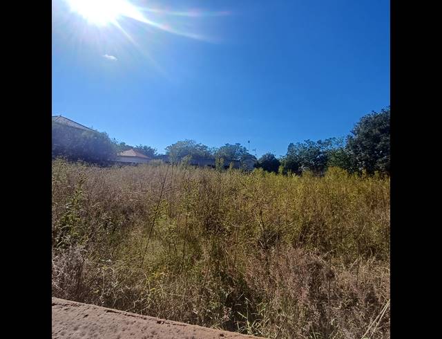 1,072M² VACANT LAND FOR SALE IN KLIPWATER